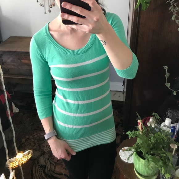 Gap sweater - Picture 2 of 4